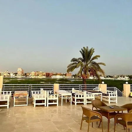 Royal Nile Villa - Nile View Apartment 1 Luxor Exterior photo