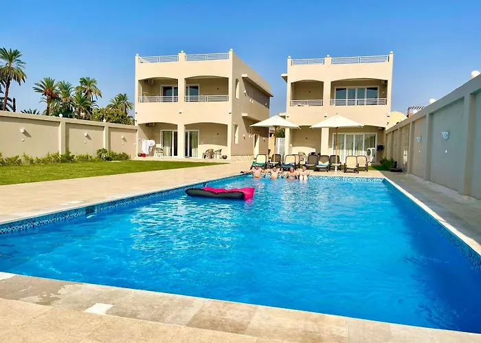Royal Nile Villa - Nile View Apartment 1
