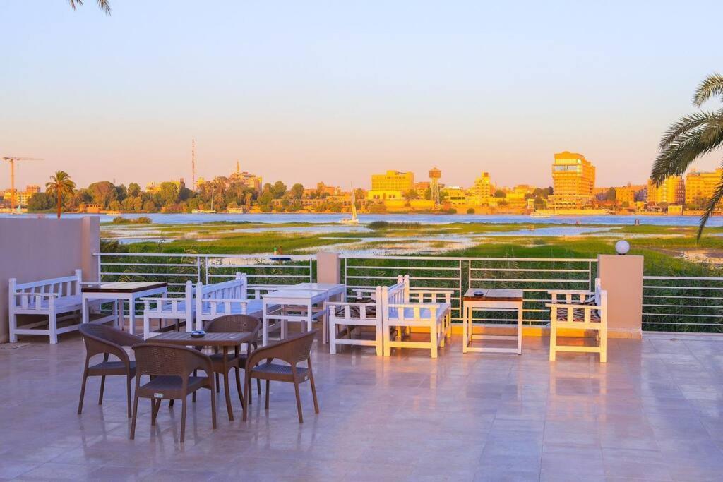 Apartment Royal Nile - Nile View 1