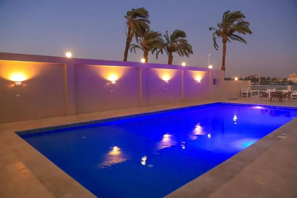 Royal Nile - Nile View 1 *